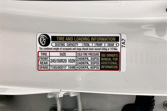 Thumbnail: 2017 Honda Pilot - 22