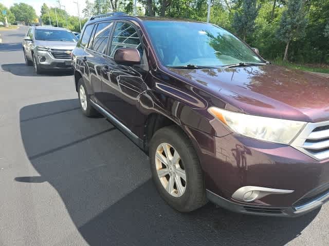 Thumbnail: 2013 Toyota Highlander - 8
