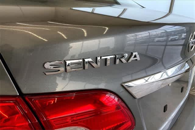 Thumbnail: 2017 Nissan Sentra - 35