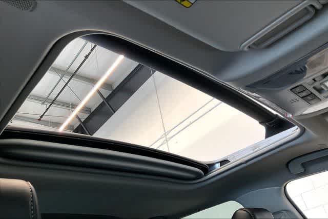 Thumbnail: 2023 Toyota RAV4 - 34