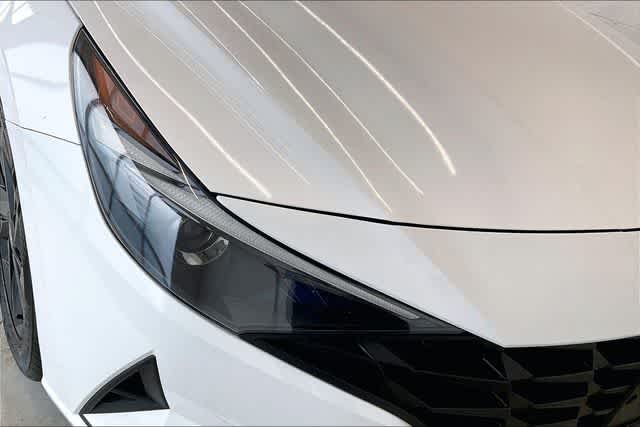 Thumbnail: 2021 Hyundai Elantra - 31