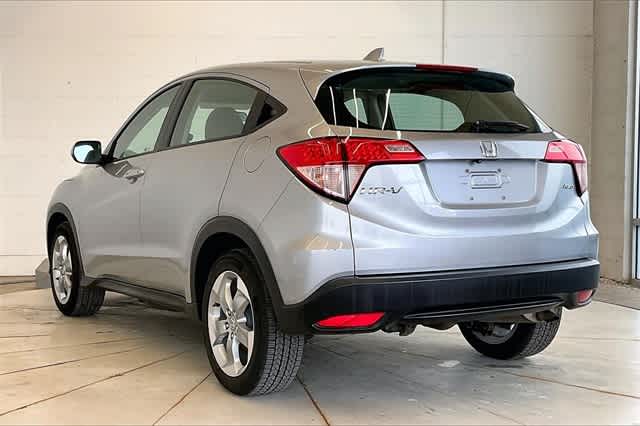 Thumbnail: 2017 Honda HR-V - 5
