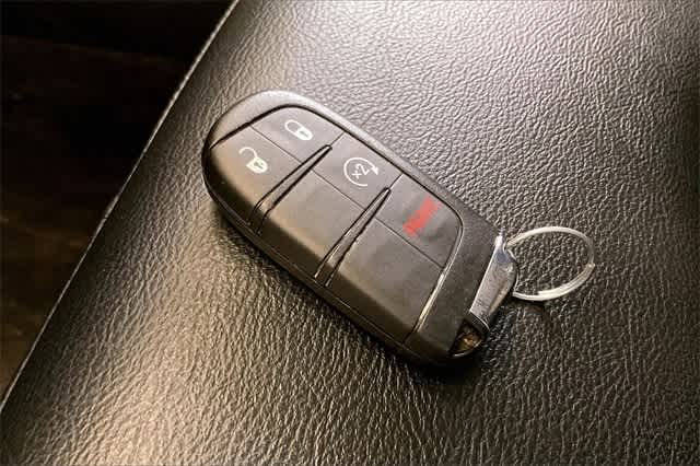 Thumbnail: 2018 Jeep Compass - 21