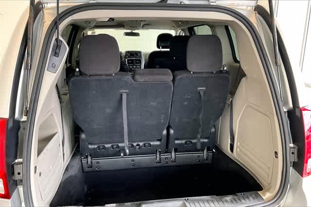 Thumbnail: 2012 Dodge Grand Caravan - 17