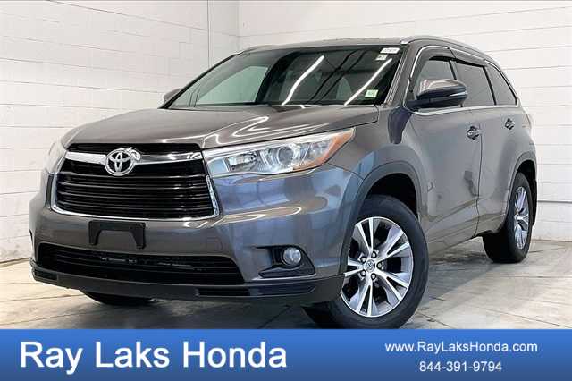 2015 Toyota Highlander XLE -
                  Orchard Park, NY