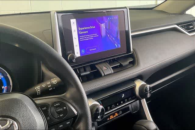 Thumbnail: 2023 Toyota RAV4 - 17