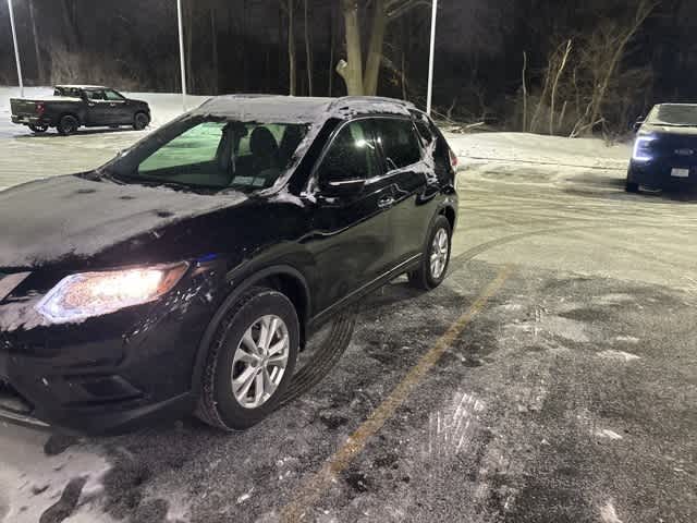 Thumbnail: 2015 Nissan Rogue - 2