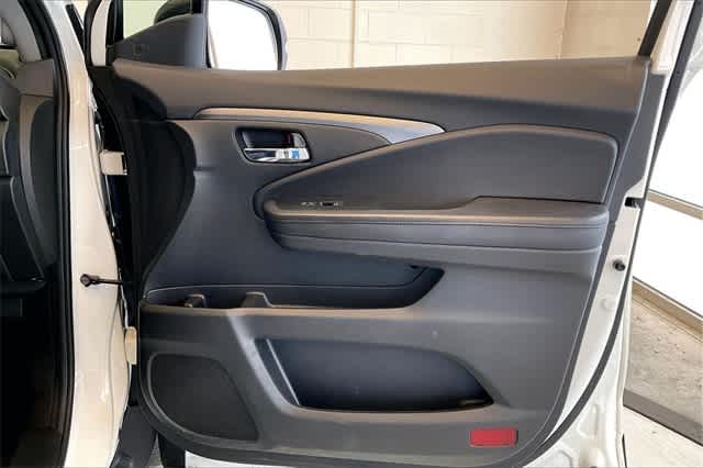 Thumbnail: 2021 Honda Pilot - 31