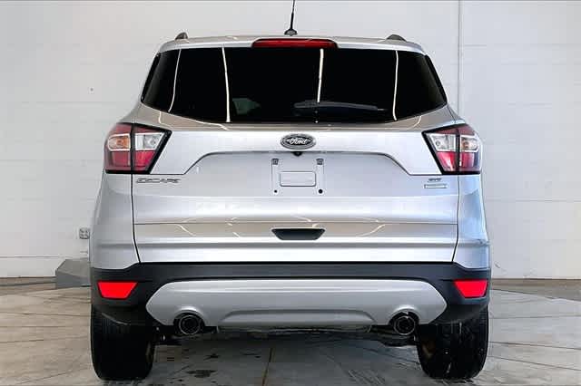 Thumbnail: 2018 Ford Escape - 6