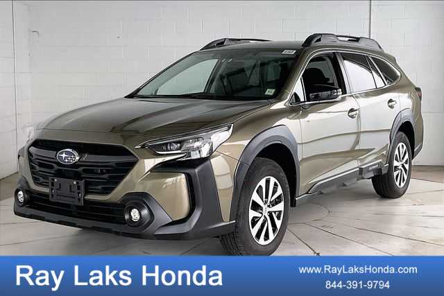 2024 Subaru Outback Premium's photo