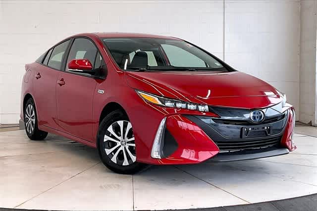 Thumbnail: 2021 Toyota Prius Prime - 23