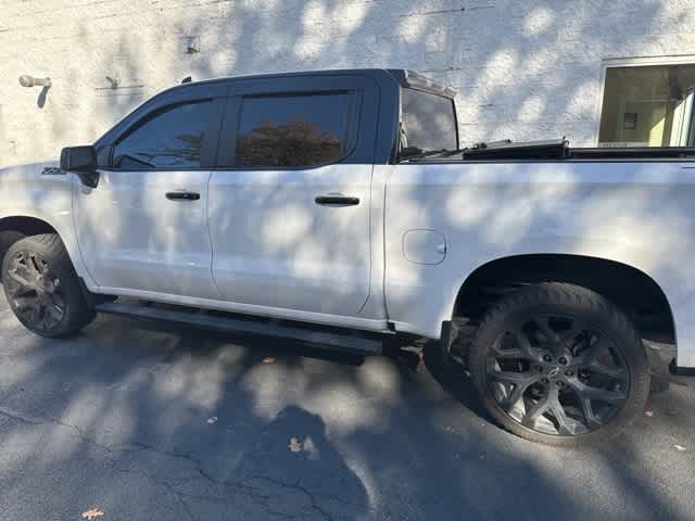 Thumbnail: 2022 Chevrolet Silverado 1500 - 8