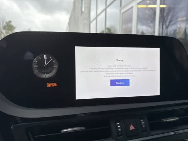 Thumbnail: 2025 Lexus ES - 13