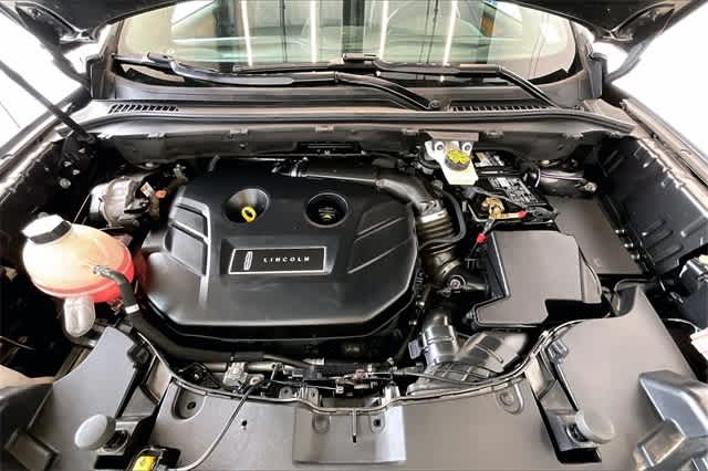 Thumbnail: 2017 Lincoln MKC - 10