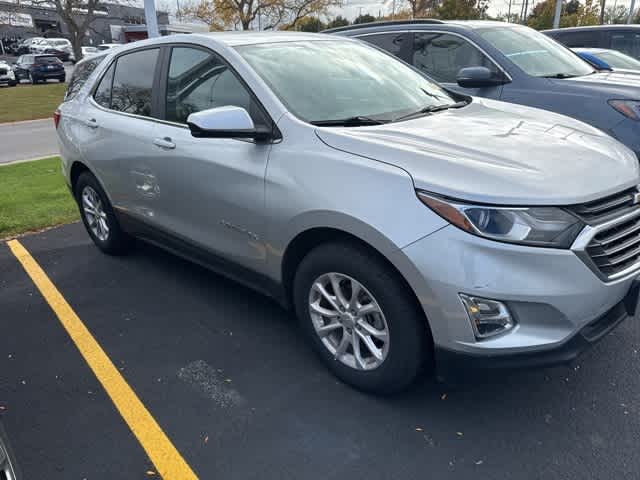 Thumbnail: 2021 Chevrolet Equinox - 3