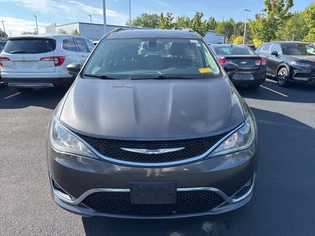 Thumbnail: 2018 Chrysler Pacifica - 2