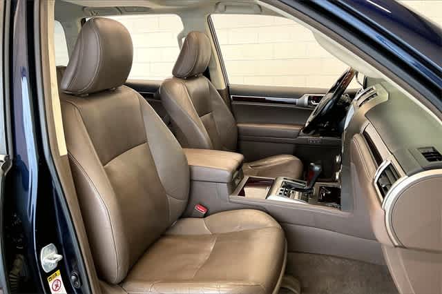 Thumbnail: 2018 Lexus GX - 15