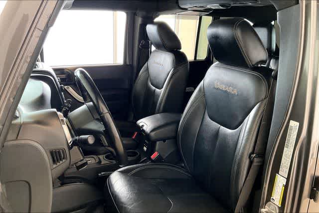 Thumbnail: 2016 Jeep Wrangler - 12