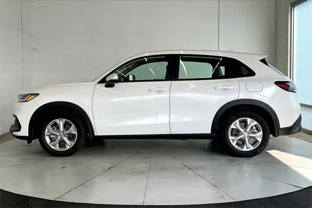 2025 Honda HR-V LX photo 3
