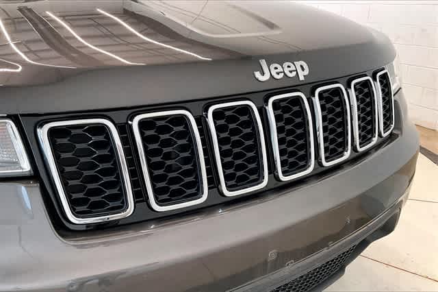 2020 Jeep Grand Cherokee Laredo 34