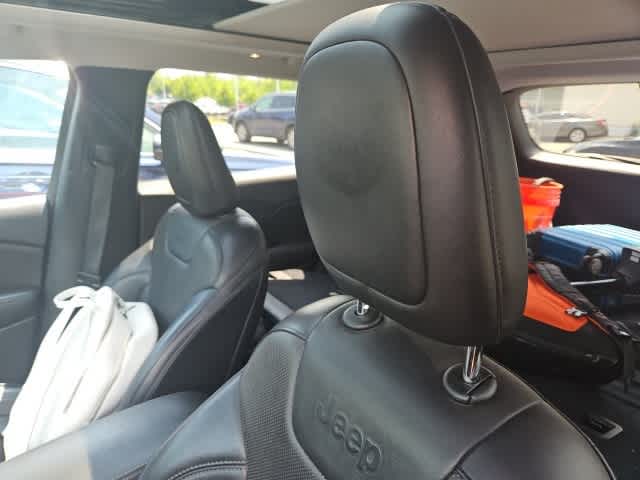 2019 Jeep Cherokee Limited Edition 11