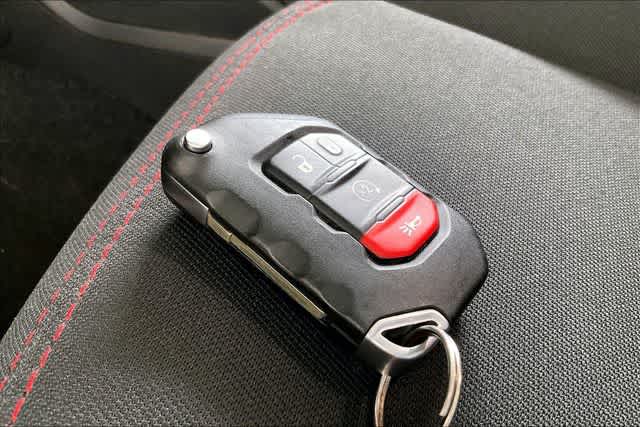 Thumbnail: 2022 Jeep Wrangler - 21