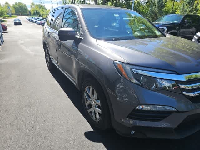 Thumbnail: 2018 Honda Pilot - 8