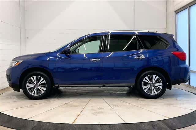 Thumbnail: 2020 Nissan Pathfinder - 4