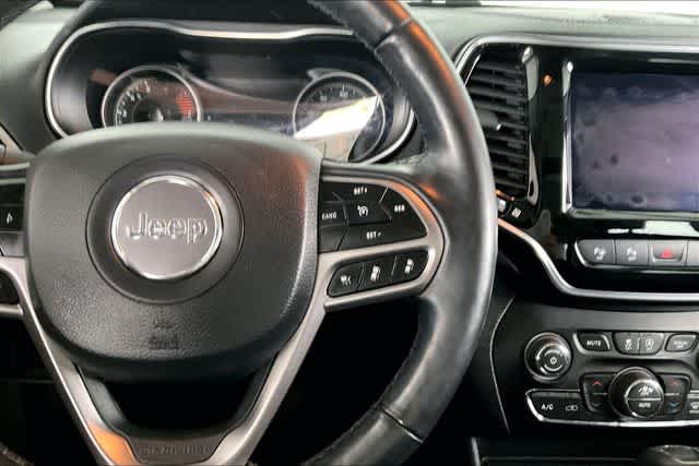 Thumbnail: 2021 Jeep Cherokee - 28