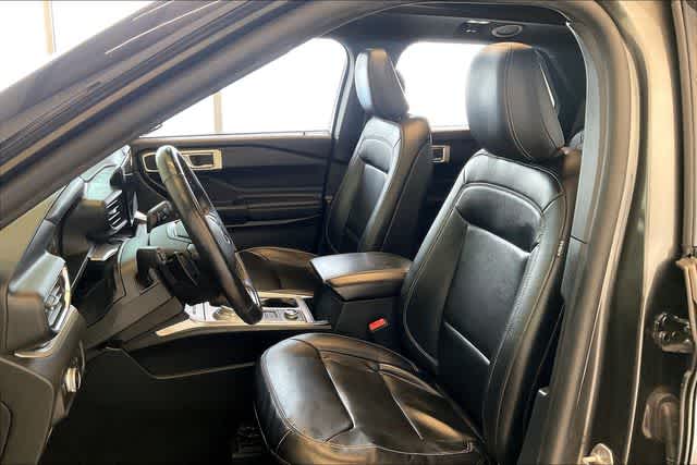 Thumbnail: 2020 Ford Explorer - 11