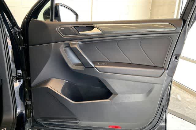 Thumbnail: 2019 Volkswagen Tiguan - 30