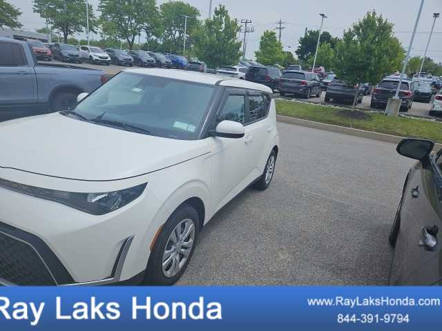 Thumbnail: 2023 Kia Soul - 1