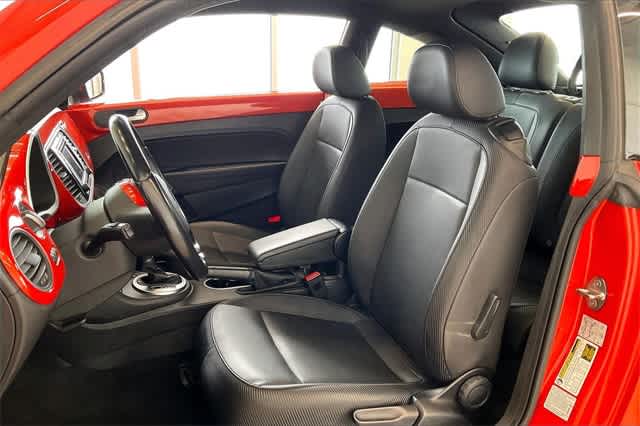 Thumbnail: 2016 Volkswagen Beetle - 12