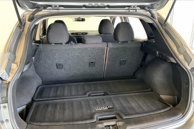 Thumbnail: 2019 Nissan Rogue Sport - 20