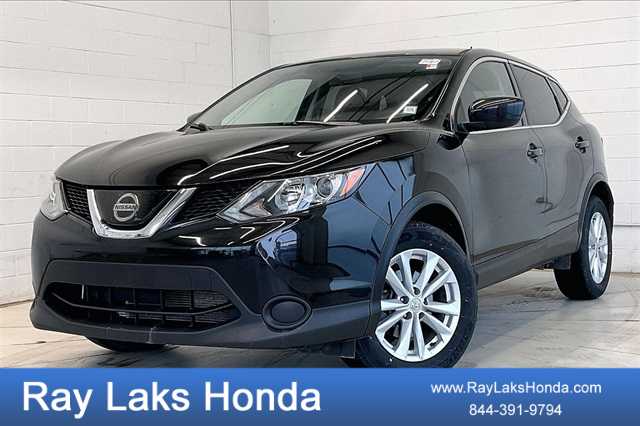 2018 Nissan Rogue Sport S -
                  Orchard Park, NY