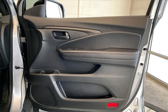 Thumbnail: 2025 Honda Passport - 31