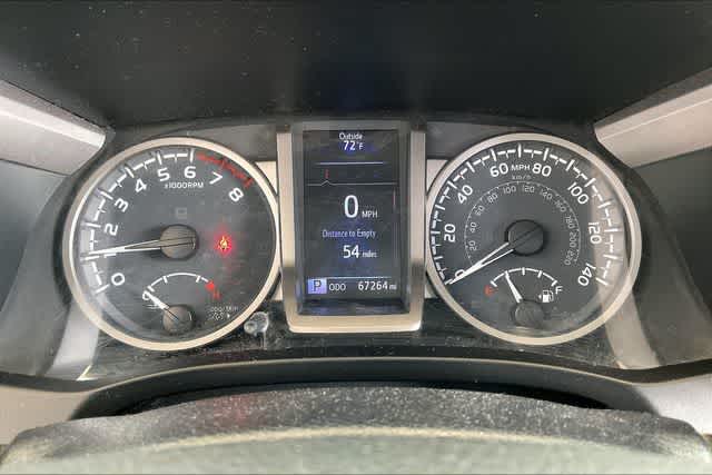 Thumbnail: 2021 Toyota Tacoma - 19