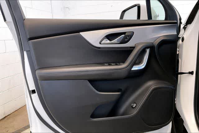 Thumbnail: 2021 Chevrolet Blazer - 30