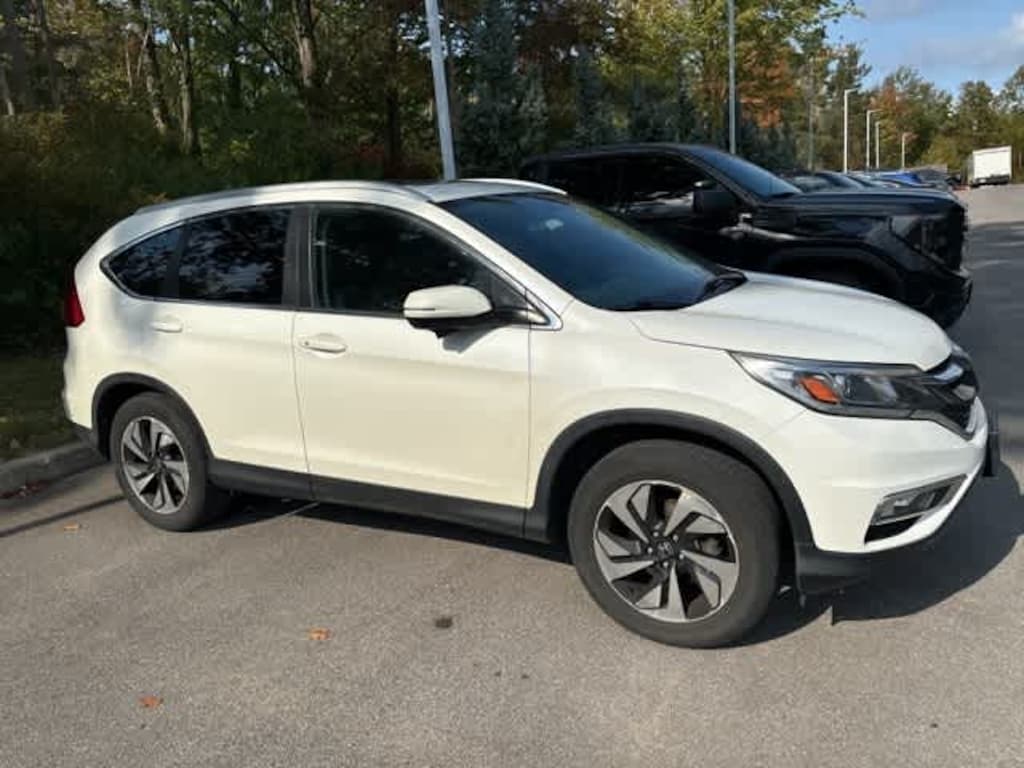 Used 2015 Honda CRV For Sale at Ray Laks Honda VIN 5J6RM4H94FL097758