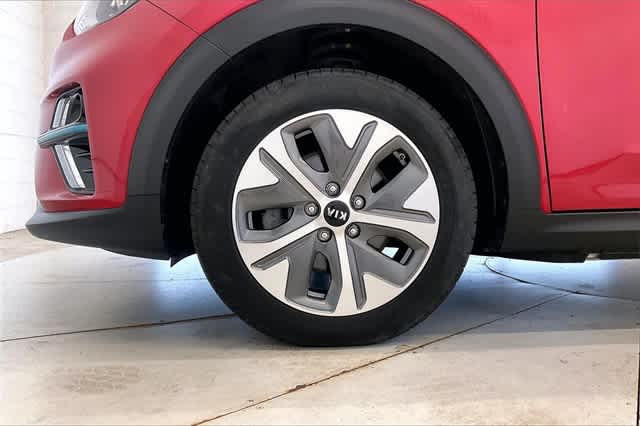 Thumbnail: 2020 Kia Niro - 9