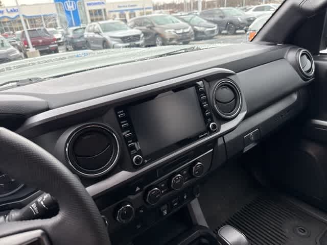 Thumbnail: 2023 Toyota Tacoma - 12