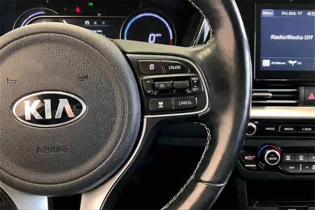 Thumbnail: 2020 Kia Niro - 28