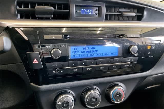 Thumbnail: 2014 Toyota Corolla - 29