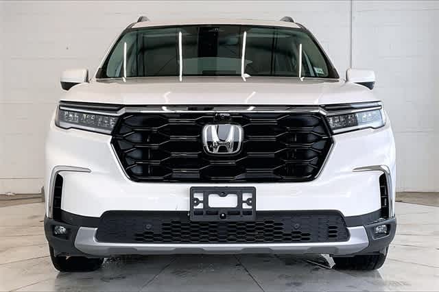 Thumbnail: 2023 Honda Pilot - 7