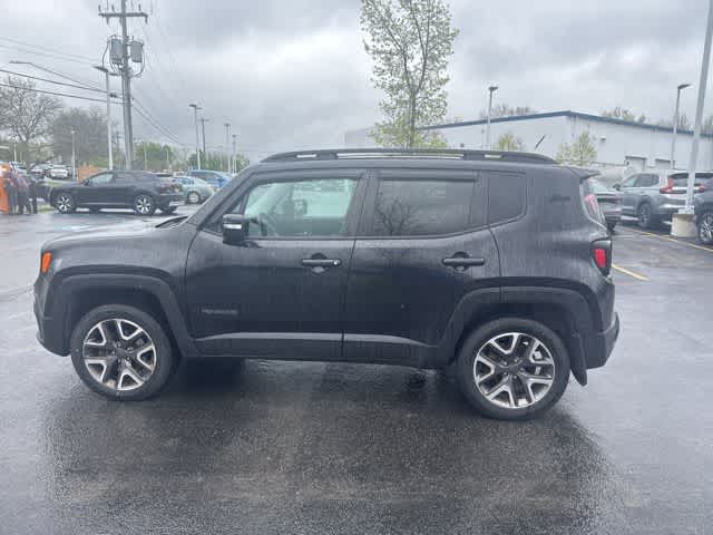 Thumbnail: 2016 Jeep Renegade - 8