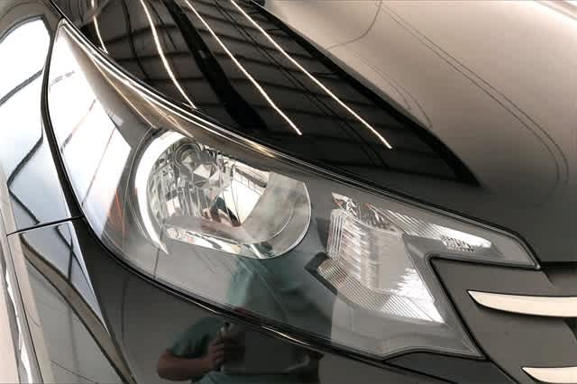 2014 Honda CR-V EX 32