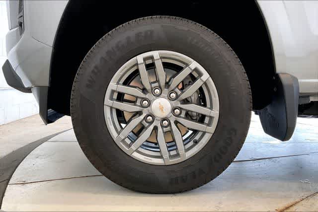 Thumbnail: 2024 Chevrolet Colorado - 9