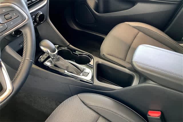 Thumbnail: 2024 Buick Encore GX - 18