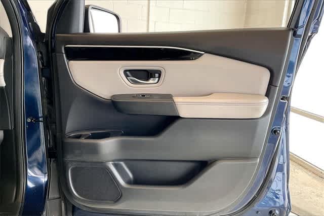 Thumbnail: 2023 Honda Pilot - 31