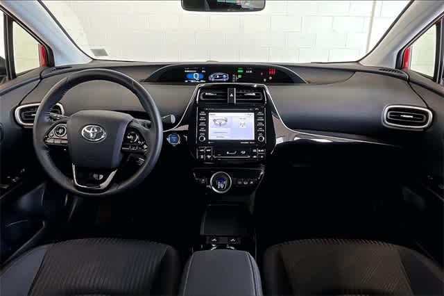 Thumbnail: 2021 Toyota Prius Prime - 11